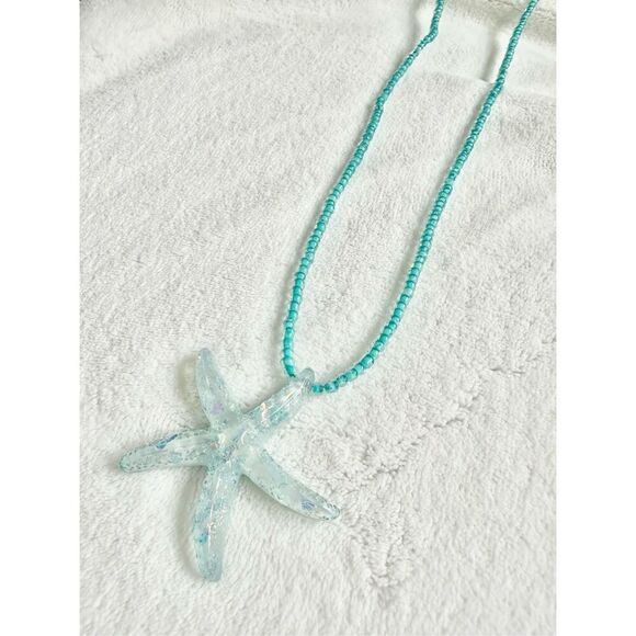 Aqua blue Starfish beaded pendant necklace ￼ - Picture 5 of 8